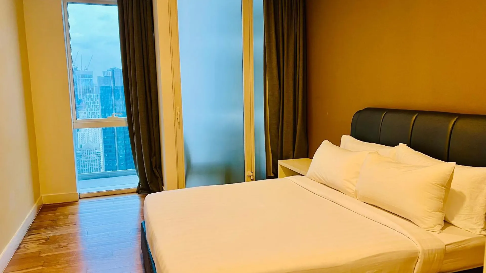 Platinum Suites Klcc By Premium Hospitality Kuala Lumpur 0*,